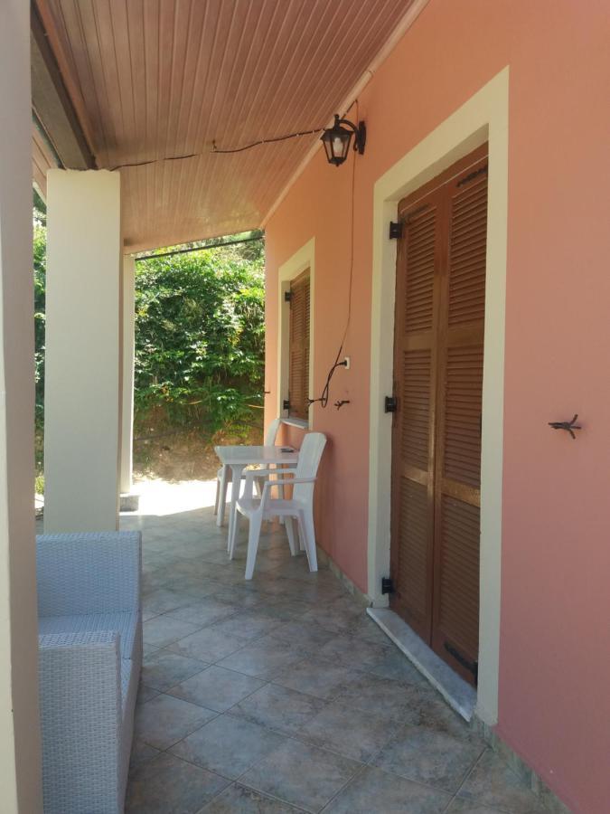 Theos Apartments Agios Stefanos Avliotes  Exterior foto